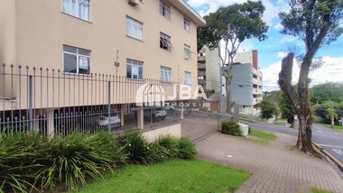 apartment em Rua Professor Luiz César, Água Verde - Curitiba - PR