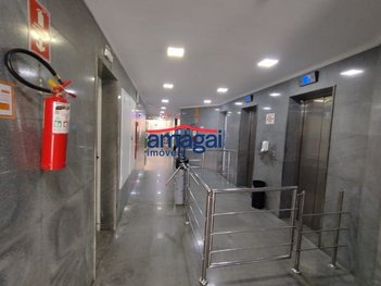 office em Rua Capitão João José de Macedo, Centro - Jacareí - SP