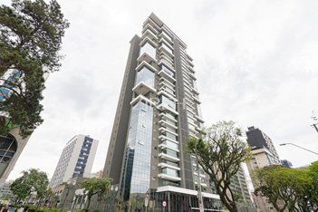 apartment em Rua Guilherme Pugsley, Água Verde - Curitiba - PR