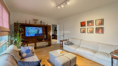 house em Avenida Teixeira Mendes, Chácara das Pedras - Porto Alegre - RS
