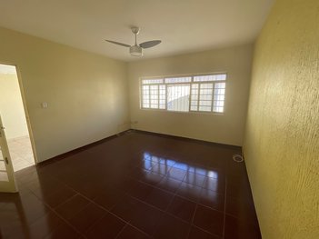 house em Rua São Judas Tadeu, Vila Bianchi - Mogi Mirim - SP