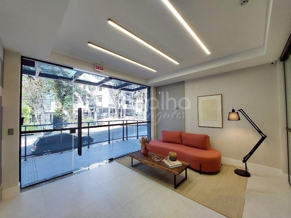 in1E10s_11990264b52a78cc09a