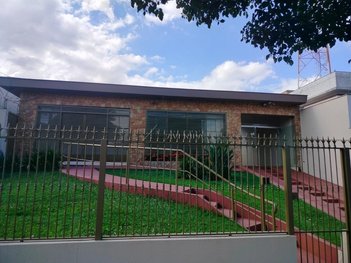 commercial_building em Rua Castro Alves, Jardim Shangri-la A - Londrina - PR