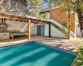 house em Rua Cássio Martins Vilaça, Pacaembu - São Paulo - SP