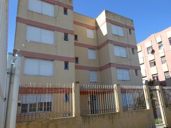 apartment em Rua Padre Nilo Gollo, Vila São Jorge - Rio Grande - RS
