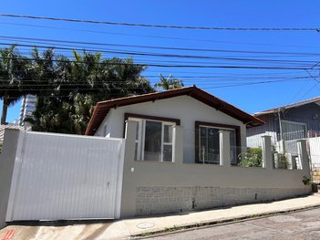 house em Rua José Victor da Rosa, Barreiros - São José - SC