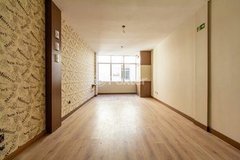 office em Rua Felipe Camarão, Rio Branco - Porto Alegre - RS