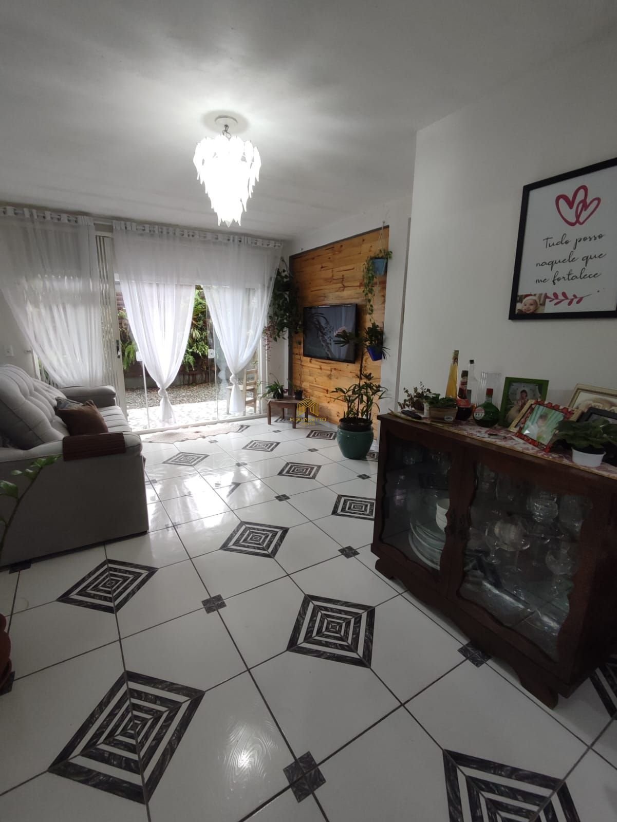21f32a19-bc0a-43b0-a660-5181acba58e5.jpg