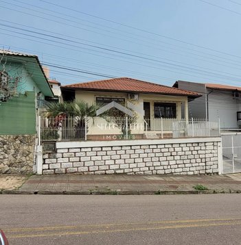 house em Rua Campolino Alves, Abraão - Florianópolis - SC