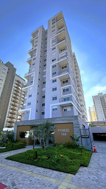 apartment em Avenida João Wallig, Passo da Areia - Porto Alegre - RS