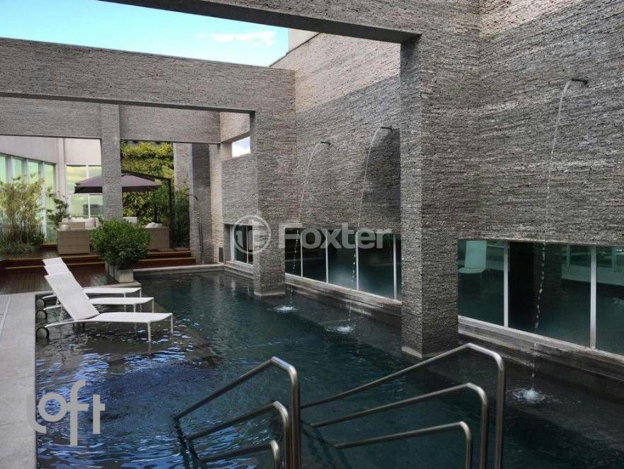 3hotel.jpg