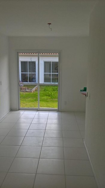 house em Avenida Prefeito Ary Alcântara, Areal - Pelotas - RS