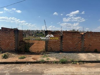 land_lot em Rua Dorival Sandroni, Jardim Aeroporto - Guaxupé - MG