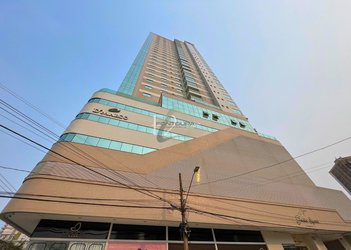apartment em Rua 202, Meia Praia - Itapema - SC