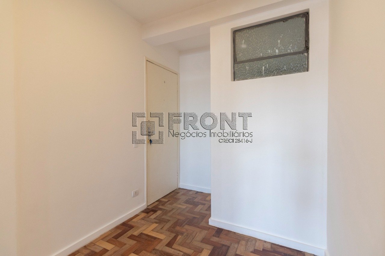 0-1700018071840__s__sala