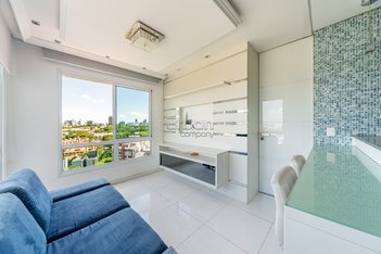 apartment em Rua Valdir Antônio Lopes, Três Figueiras - Porto Alegre - RS