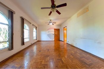 house em Avenida Fábio da Silva Prado, Vila Queiroz - Araras - SP