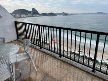 apartment em Avenida Atlântica, Copacabana - Rio de Janeiro - RJ