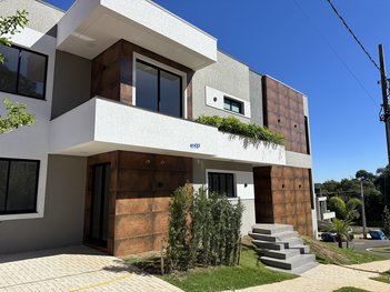 house em Rua Engenheiro Grevile, Colônia Dona Luíza - Ponta Grossa - PR