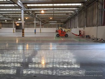 industrial em Rua Islândia, Parque Industrial Daci - Taboão da Serra - SP