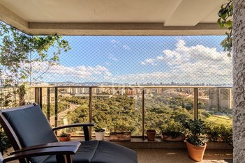 apartment em Avenida Ferdinand Kisslinger, Jardim Europa - Porto Alegre - RS