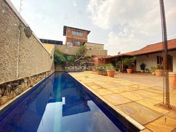 house em Rua Cosmos, Santa Lúcia - Belo Horizonte - MG