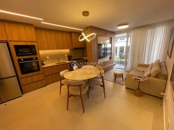 apartment em Rua das Baleias Franca, Jurerê - Florianópolis - SC