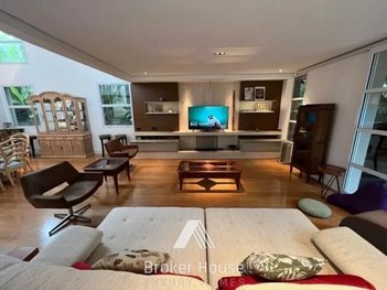 house em Rua Aziz Nader, Jardim Petrópolis - São Paulo - SP