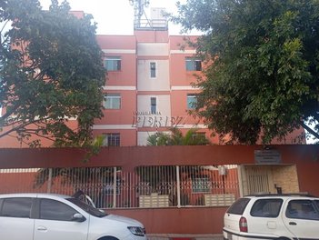apartment em Rua dos Cravos, Ricardo - Londrina - PR