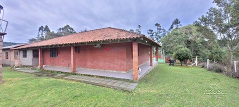 agricultural em Estrada para Itapuan, Lami - Porto Alegre - RS