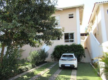 house em Rua Boa Vista, Vila Santo Antônio - Cotia - SP