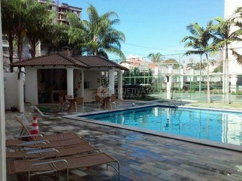 apartment em Avenida Lázara Alves Ferreira, Santa Mônica - Uberlândia - MG