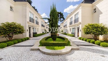 house em Rua Desembargador Isaías Bevilaqua, Mercês - Curitiba - PR