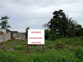 land_lot em Rua Falcão, Jardim das Gaivotas - Caraguatatuba - SP