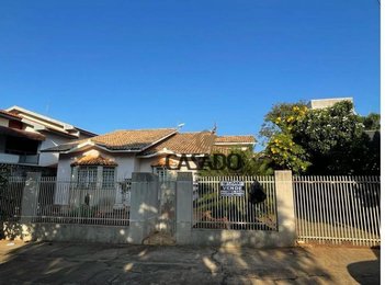 house em Rua Quinze de Novembro, Zona 02 - Cianorte - PR