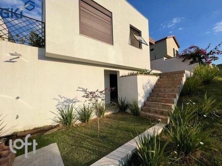 R Antônio Luiz Brancalhoni - facade03.jpg