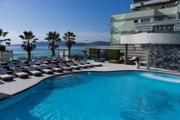 apartment em Avenida Nereu Ramos, Meia Praia - Itapema - SC