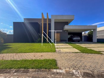 house em Avenida Durval Messias Queiroga, Condomínio Residencial Monte Carlo - São José dos Campos - SP