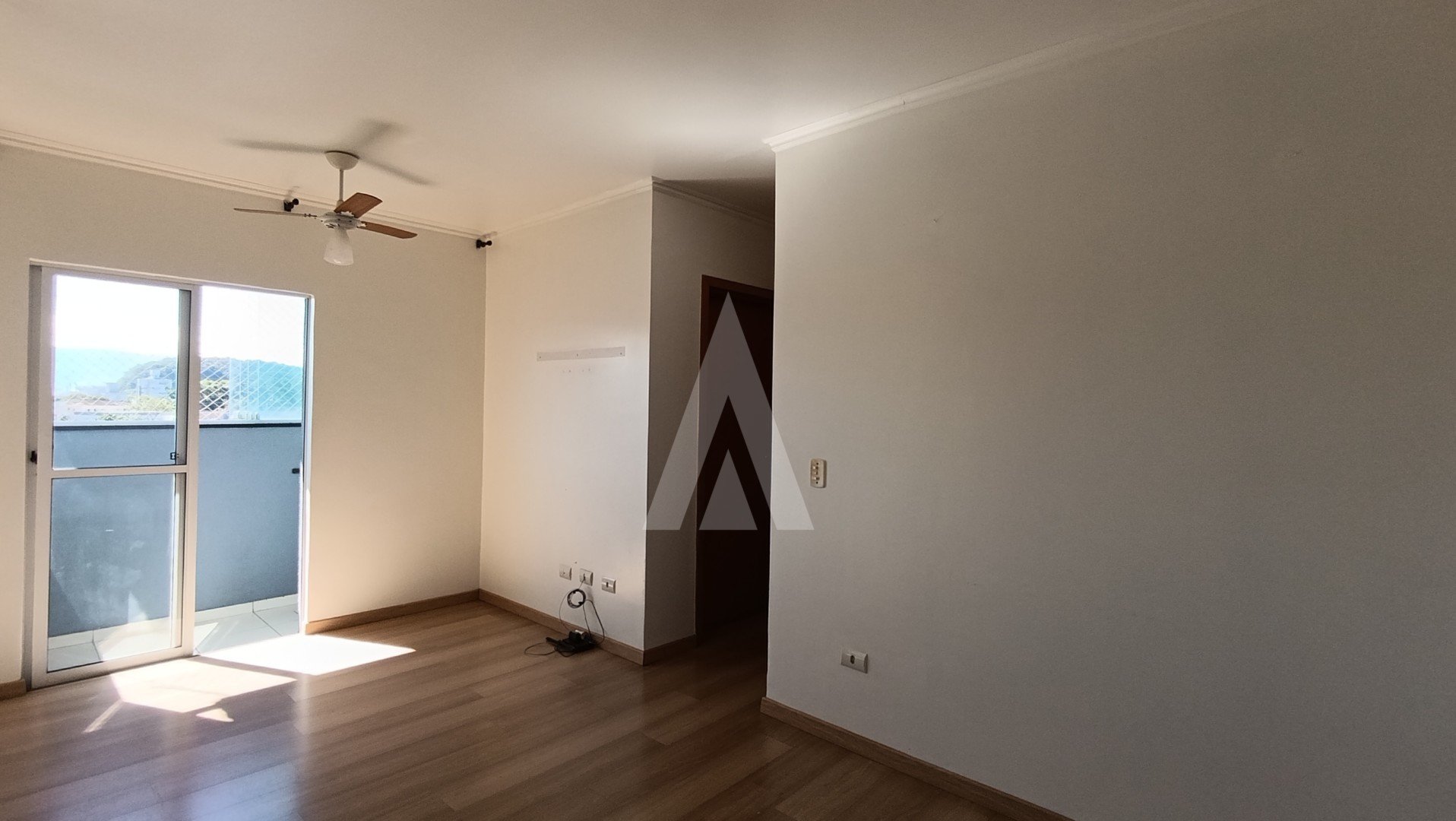 SALA DE ESTAR E JANTAR L1