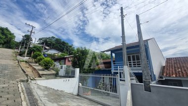 house em Rua Albano Schmidt, Boa Vista - Joinville - SC