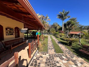agricultural em Praça do Rosário, Centro - Lagoa Dourada - MG