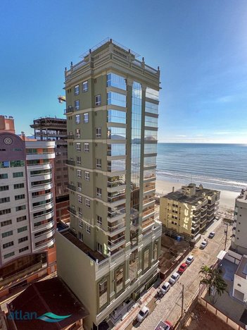 apartment em Rua 315, Meia Praia - Itapema - SC