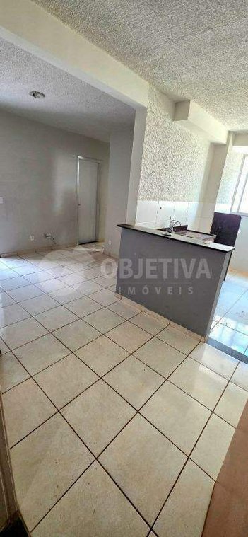 apartment em Avenida Américo Attiê, Mansour - Uberlândia - MG