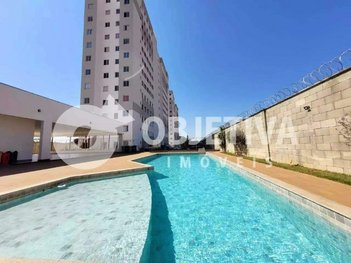 apartment em Avenida Edson Gallana, Jardim Canaã - Uberlândia - MG