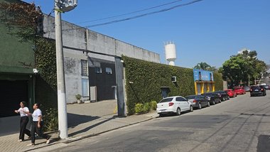 industrial em Rua Mercedes Lopes, Vila Santana - São Paulo - SP