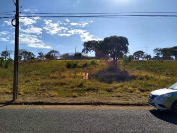 land_lot em Avenida Tomaz Antônio Gonzaga, Jardim Inconfidência - Uberlândia - MG