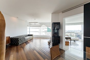apartment em Rua Bruno Filgueira, Água Verde - Curitiba - PR