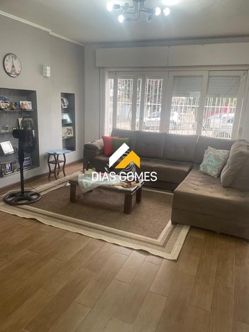 house em Rua Pedro Álvares Cabral, Centro - Pelotas - RS