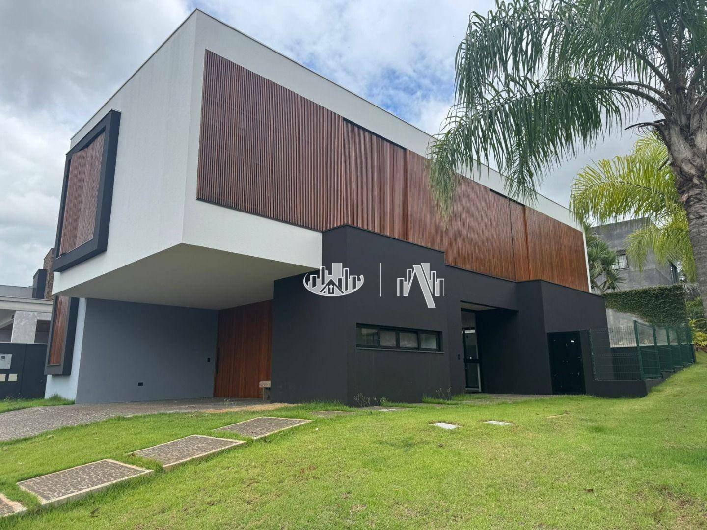Casa com 4 dormitórios - Alphaville II - Londrina/PR