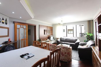 apartment em Rua Carlos Trein Filho, Auxiliadora - Porto Alegre - RS